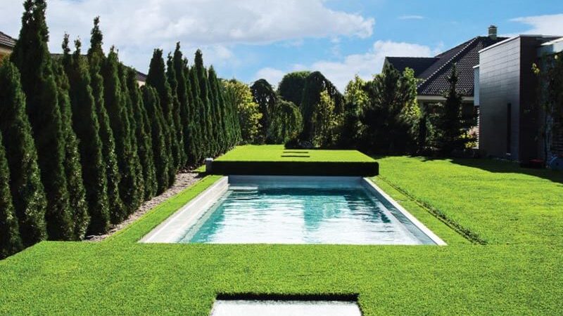 Vrhunski bazeni – kakovostna gradnja bazena za poletno osvežitev